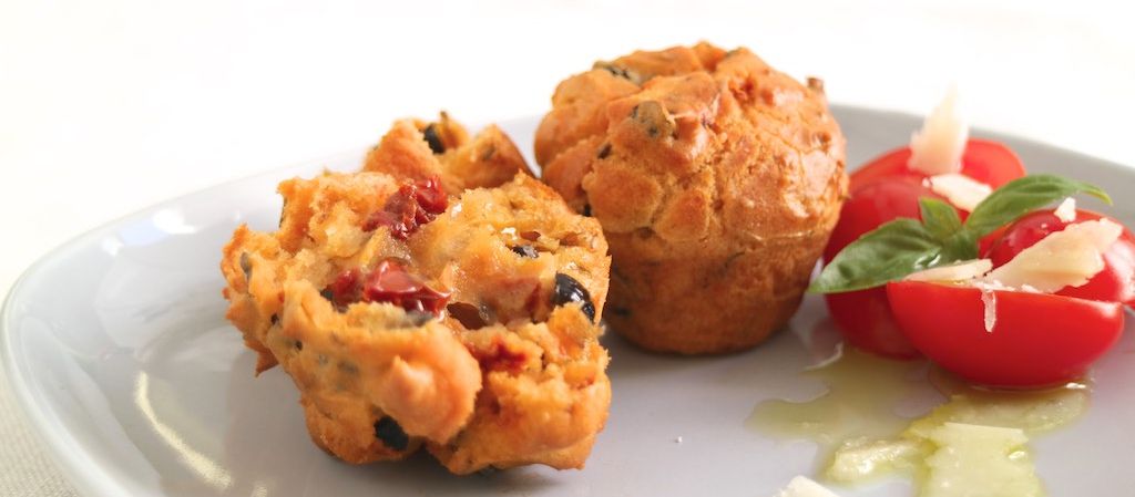 Tomaten-Oliven-Muffins - Ceres Soft Pflanzenfett &amp; 100% Kokosfett
